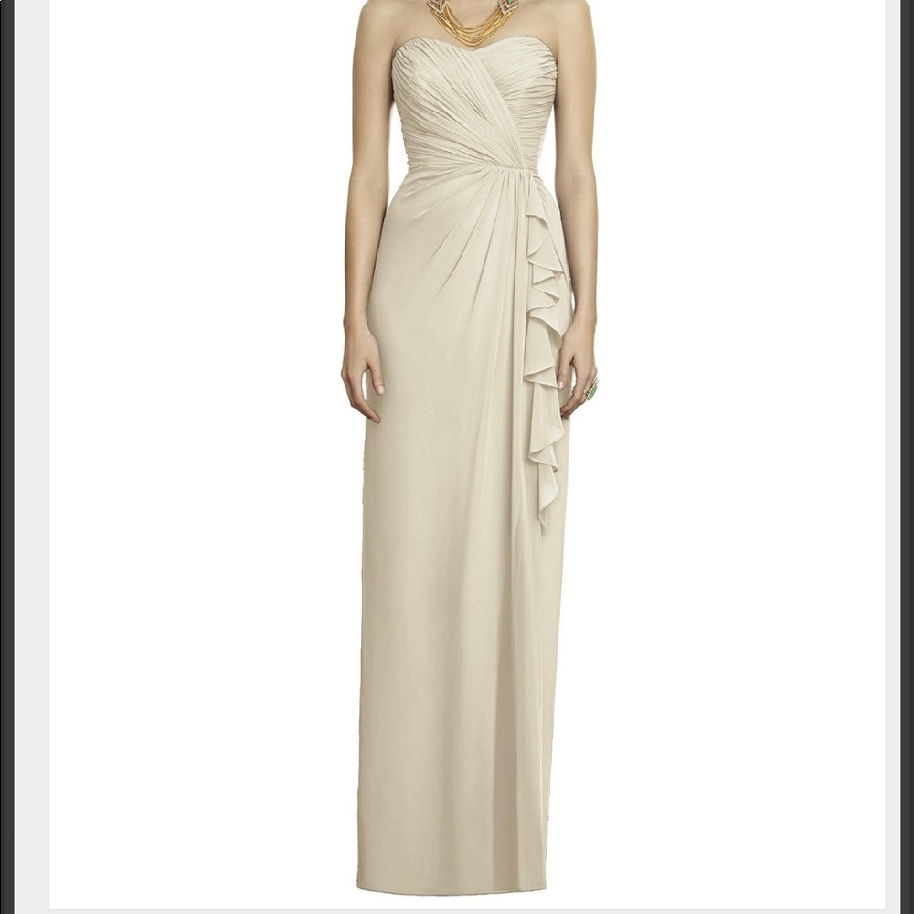 Dessy 2895 Bridesmaids Dress - Champagne